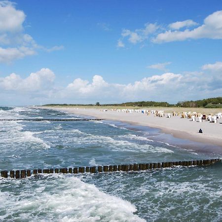 Bungalow Bei Warnemuende Elmenhorst/Lichtenhagen Esterno foto